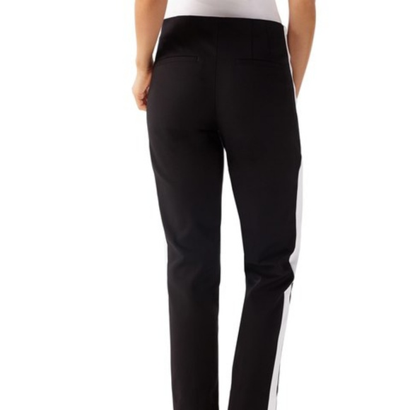 NWT White house black Market Perfect form pants - Picture 3 of 5
